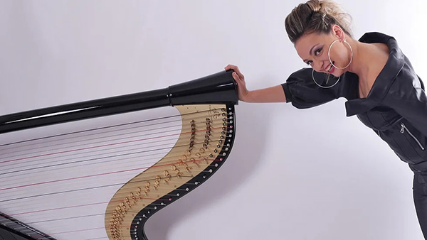 Rossitza Milevska, harpiste